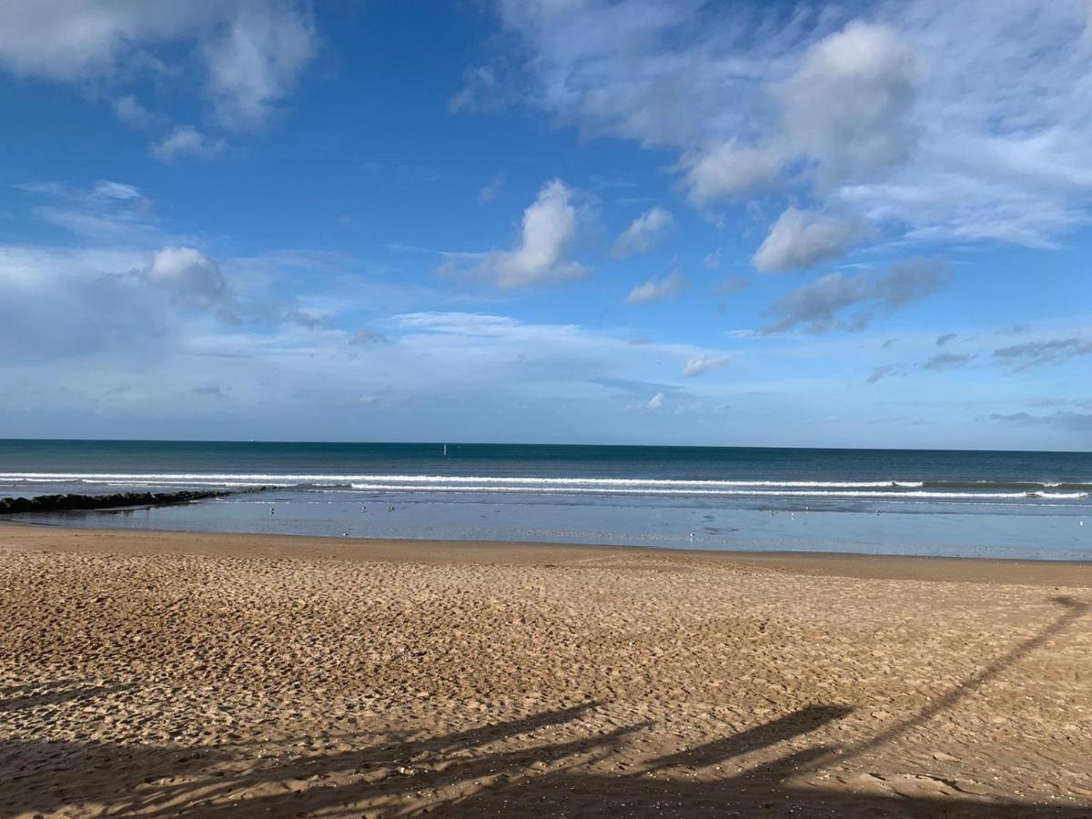 2 Pieces Acces Mer Et Thalasso Cabourg Extérieur photo